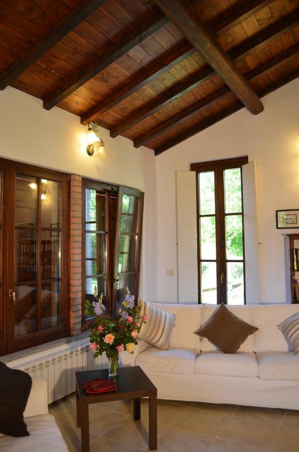 דירות מונטפיאסקונה Casa Sorgente מראה חיצוני תמונה