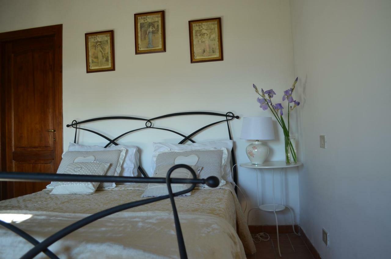 דירות מונטפיאסקונה Casa Sorgente מראה חיצוני תמונה